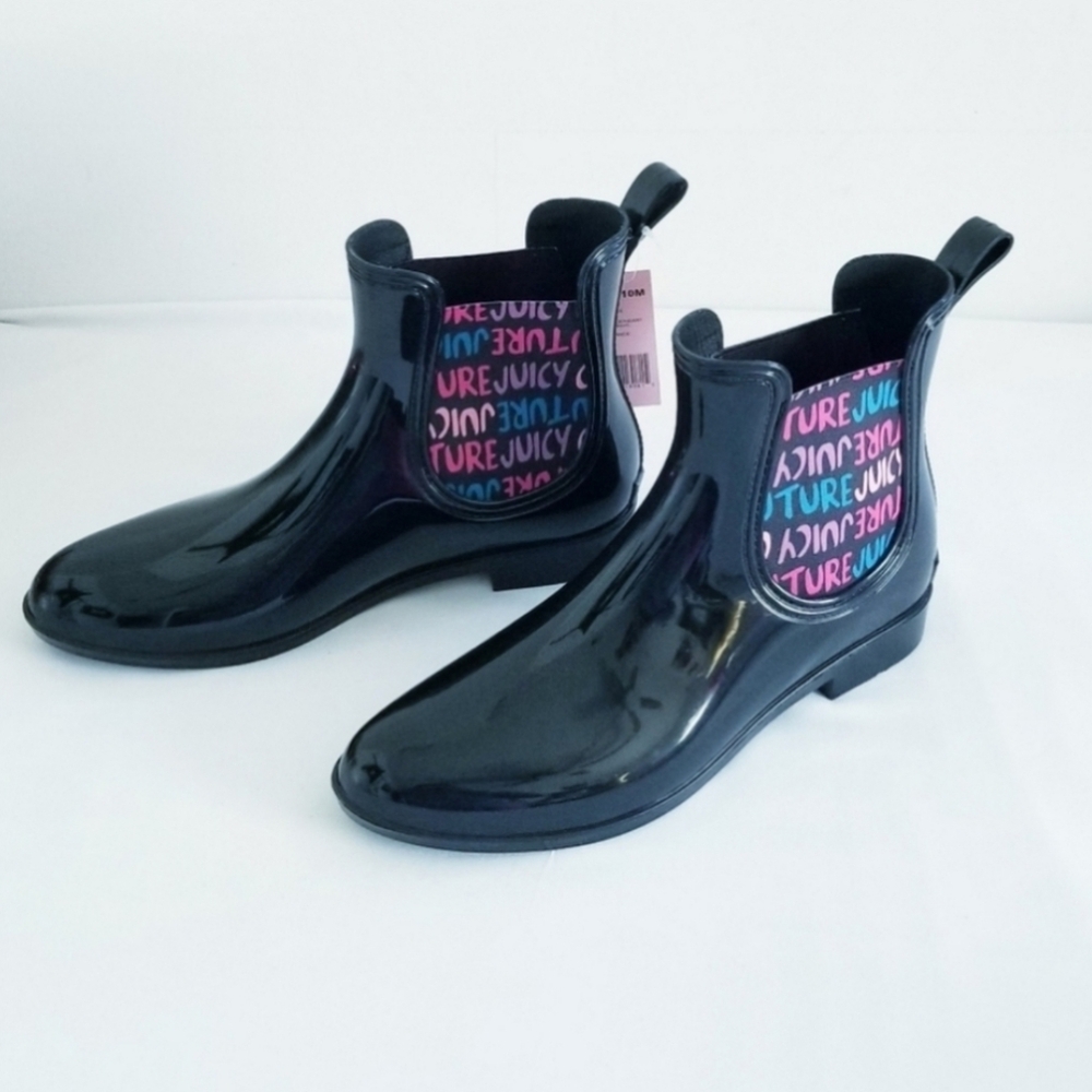 Juicy Couture Romance Black Heart Multicolored Graffiti Chelsea Rain Boots NWT